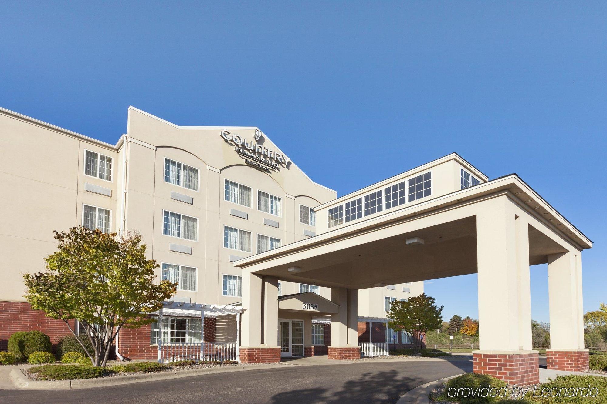 Hotel Country & By Radisson, Eagan, Mn