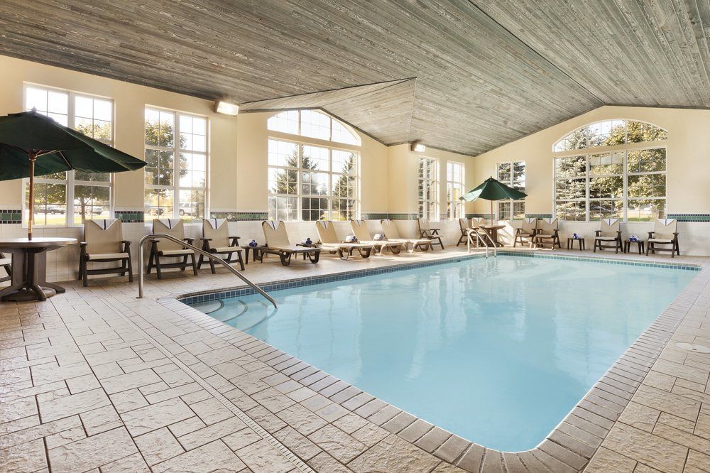 Country & By Radisson, Eagan, Mn 3*