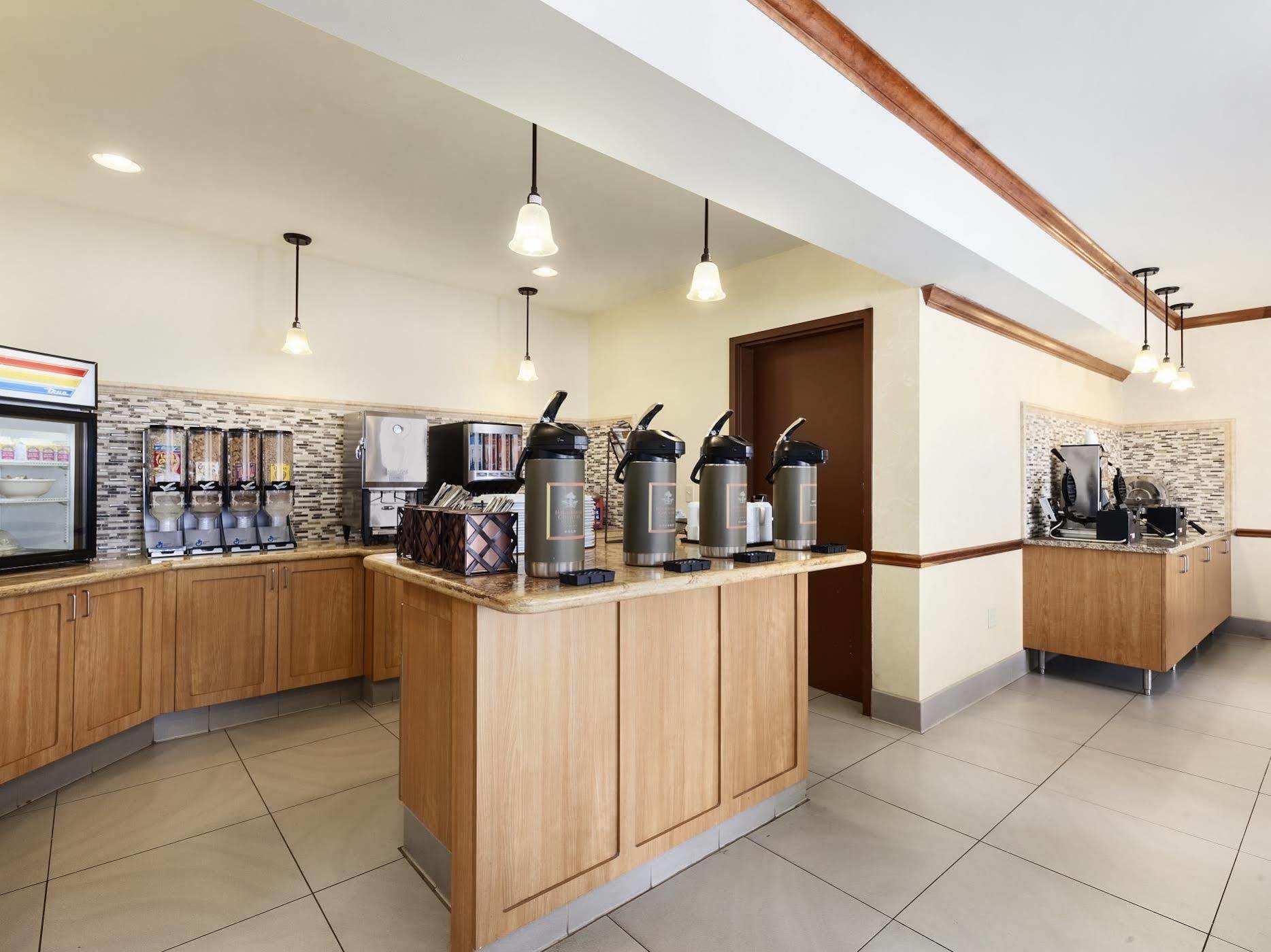 Hotel Country & By Radisson, Eagan, Mn 3*